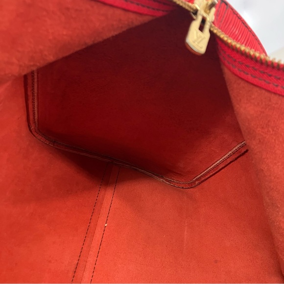 LOUIS VUITTON AUTHENTIC Epi Keepall 50 Castillan Red Duffel - Picture 14 of 14